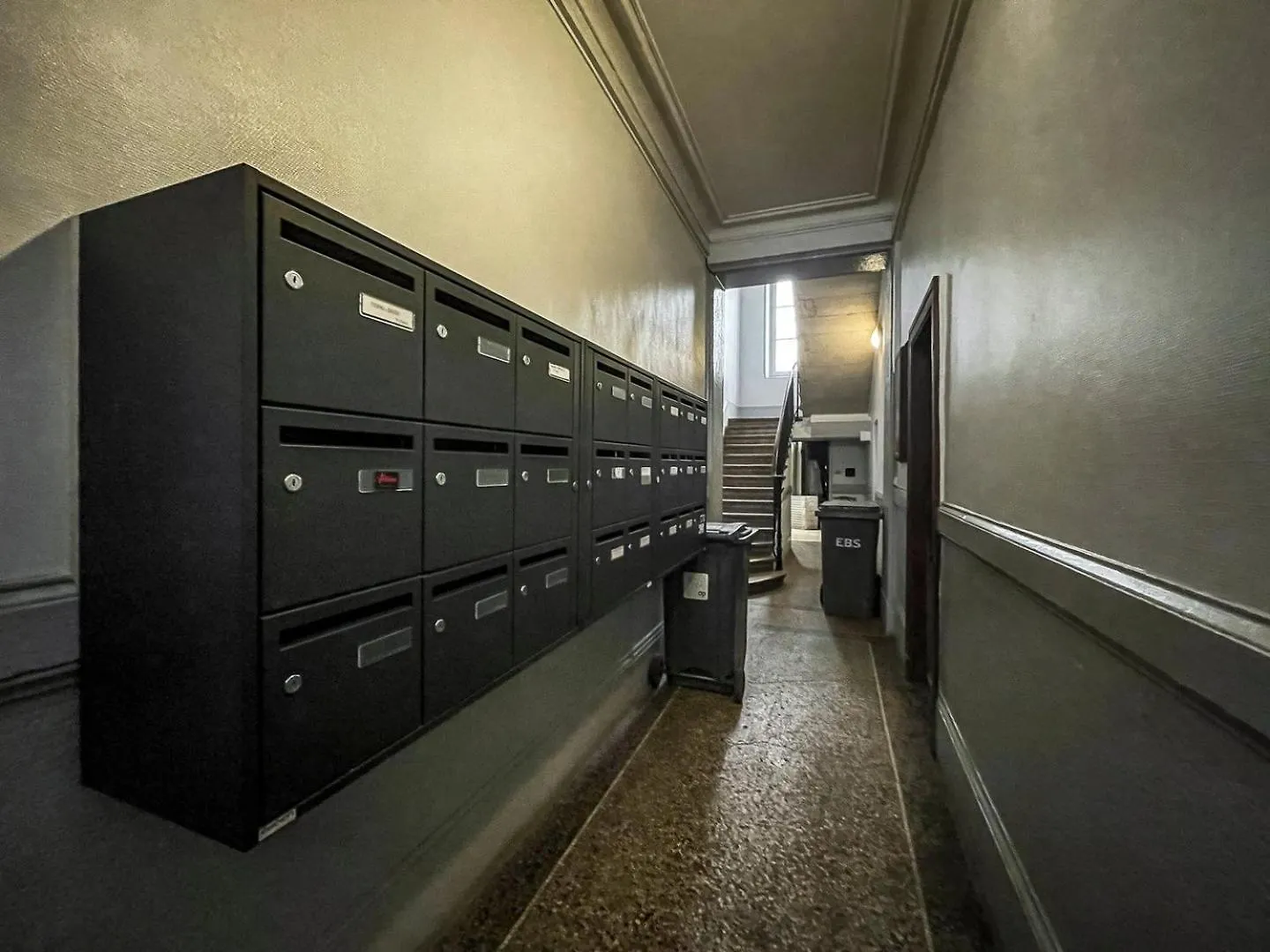 Le Verlaine Ail Villeurbanne
